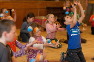 Meespeel Circusvoorstelling